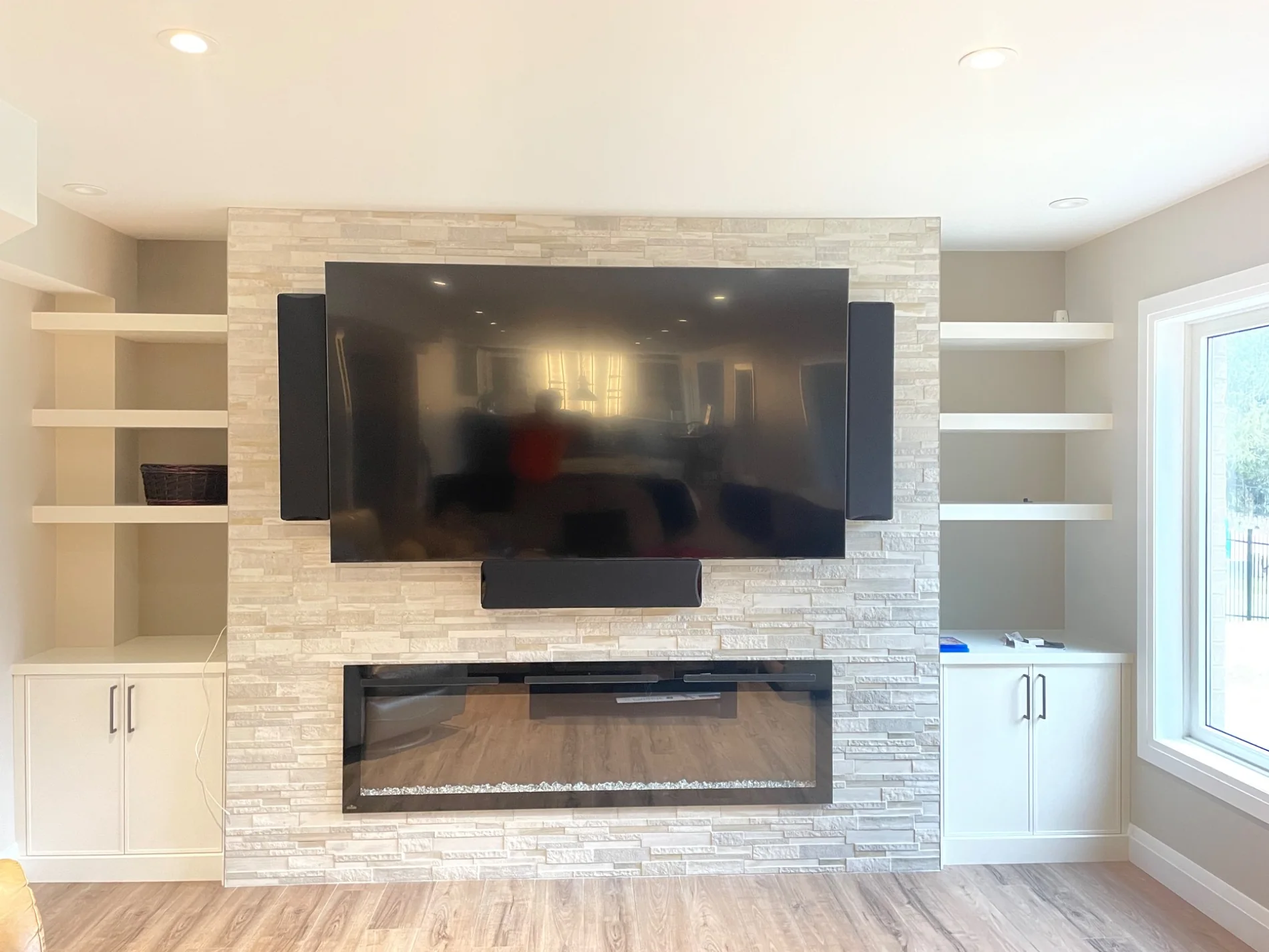 Built-in media wall