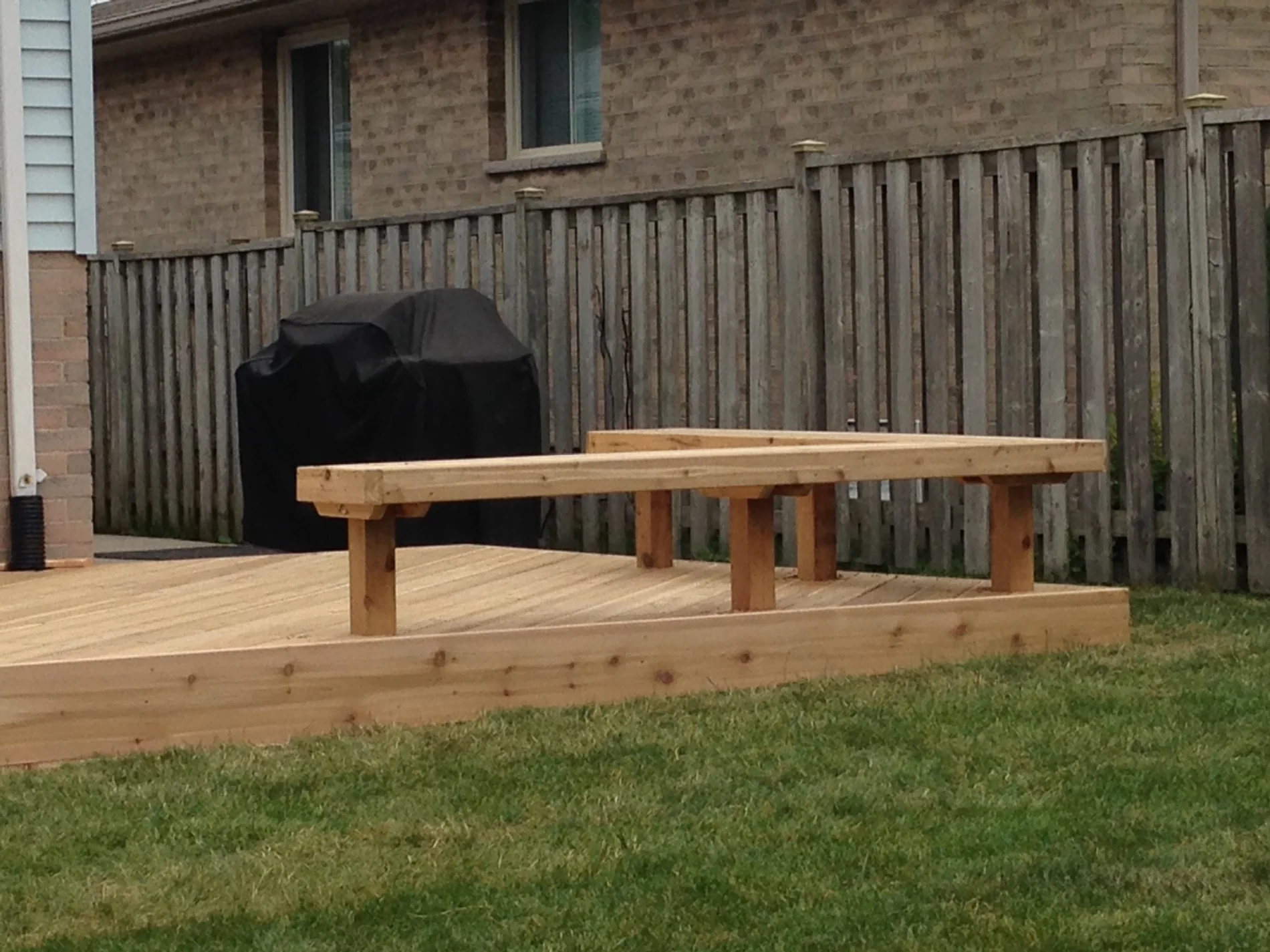 Cedar deck with built-in seating